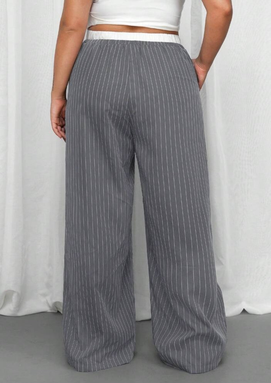 Stripped white waisted pants