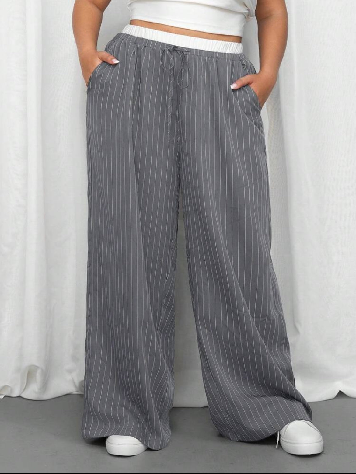 Stripped white waisted pants