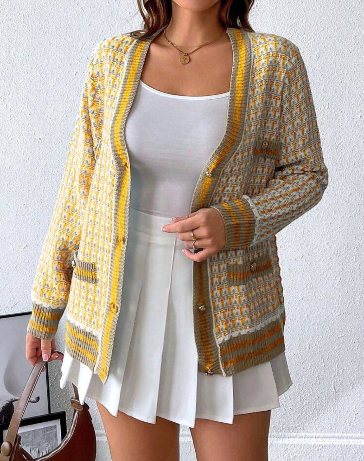 Clure Plus-Size V-Neck Cardigan